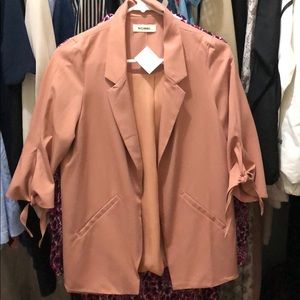 Lightweight blazer
